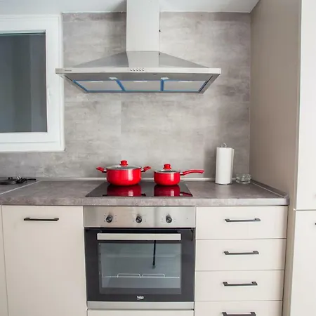 Spacious Unique Luxurious