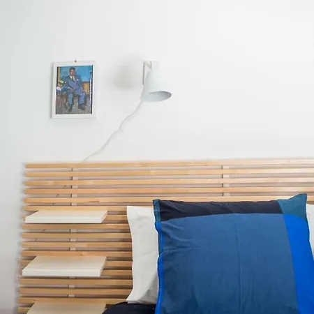 Spacious Unique Luxurious דירה *