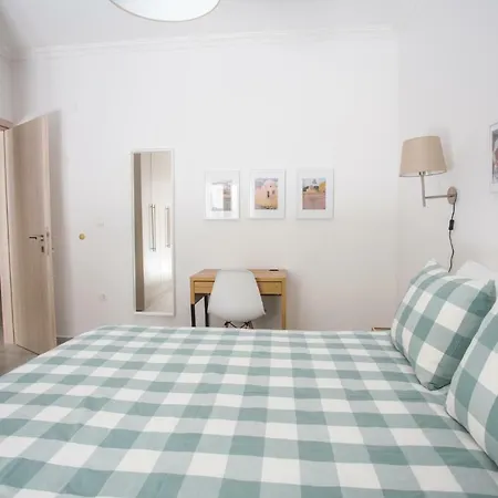 Daire Spacious Unique Luxurious *