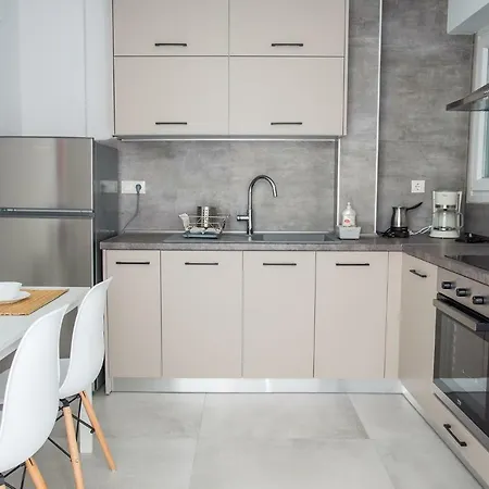 Spacious Unique Luxurious * סלוניקי