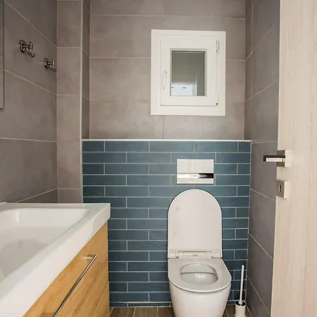 Spacious Unique Luxurious דירה סלוניקי